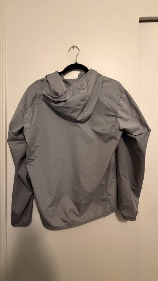 Uniqlo UV Protection Jacket - photo 2