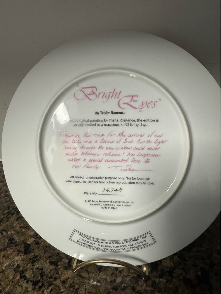 Trisha Romance Collector Plate - photo 2