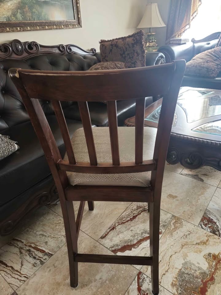 2 counter chairs - photo 3