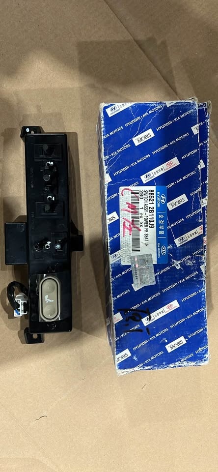 New Driver Side Power Seat Switch for 2006-2009 Hyundai Santa Fe - photo 3