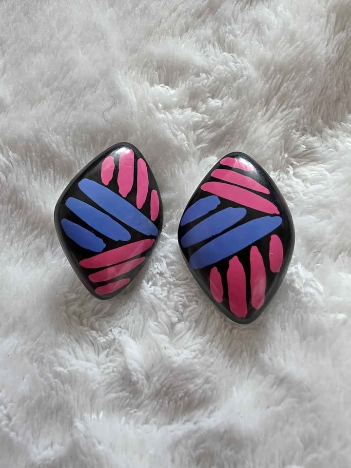 Vintage Blue and Fushia Pink Earrings