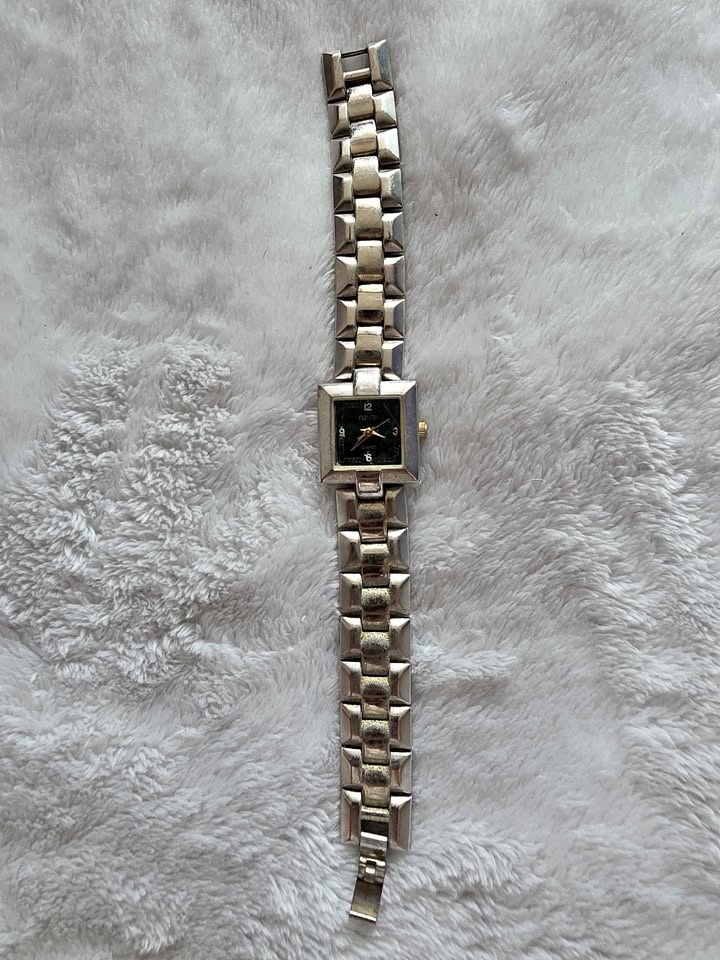 Vintage Yukon watch