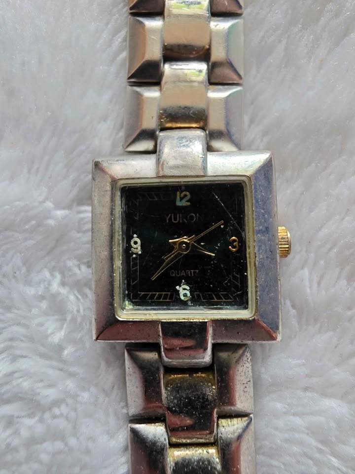 Vintage Yukon watch - photo 2