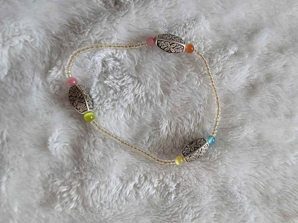 Vintage Elastic Beaded Bracelet