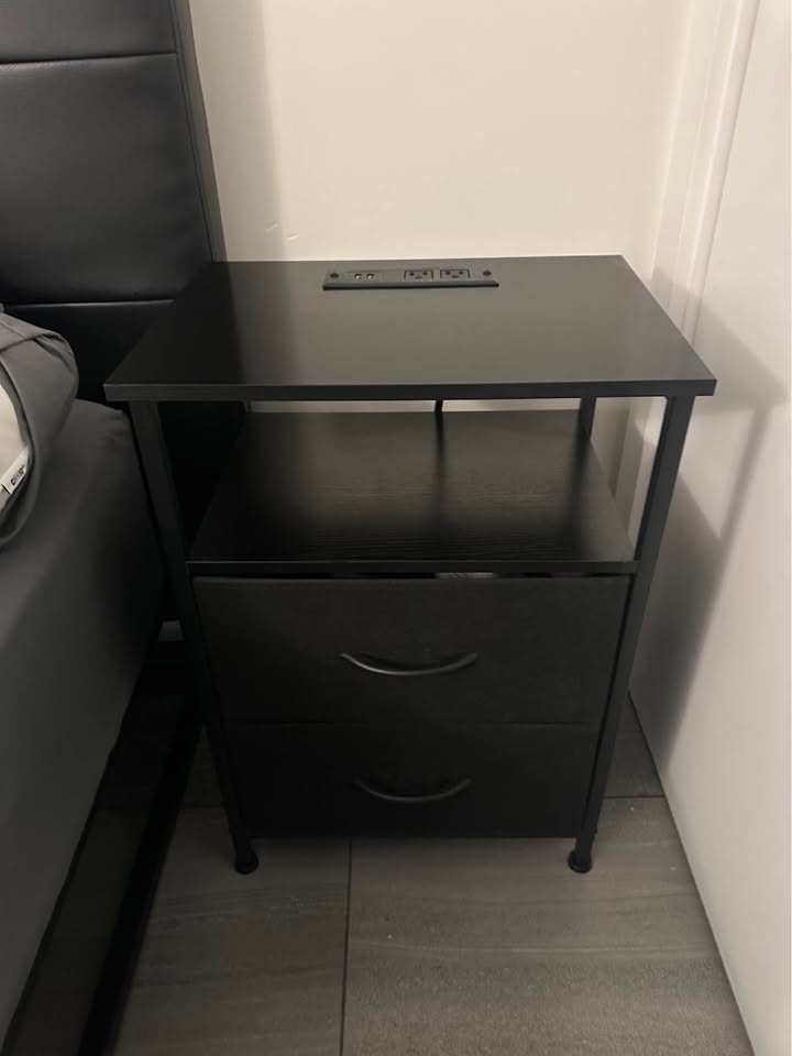 X2 Sidetables with power outlets - photo 3