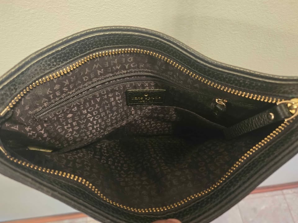 KATE SPADE BLACK CROSS BODY BAG $80 - photo 2