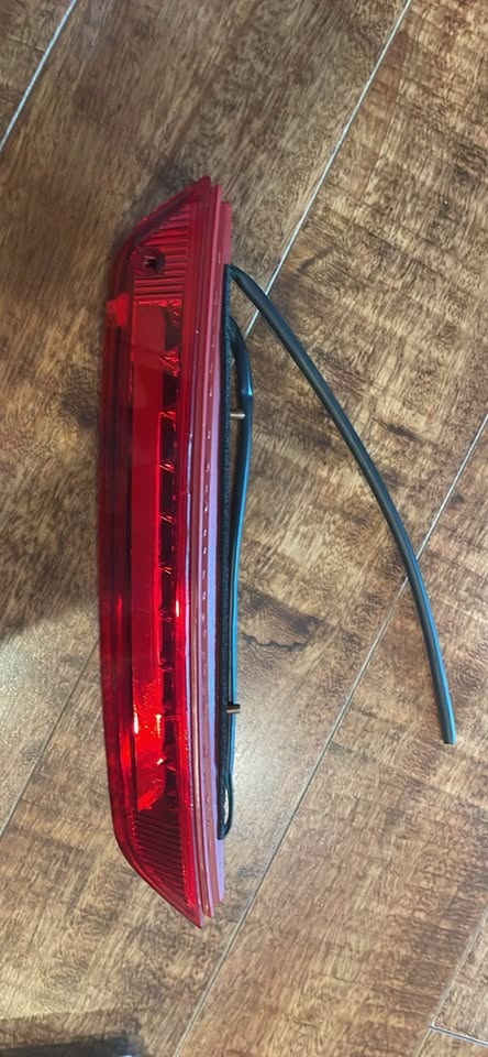 New Brake Light for Hyundai IX35 - photo 2