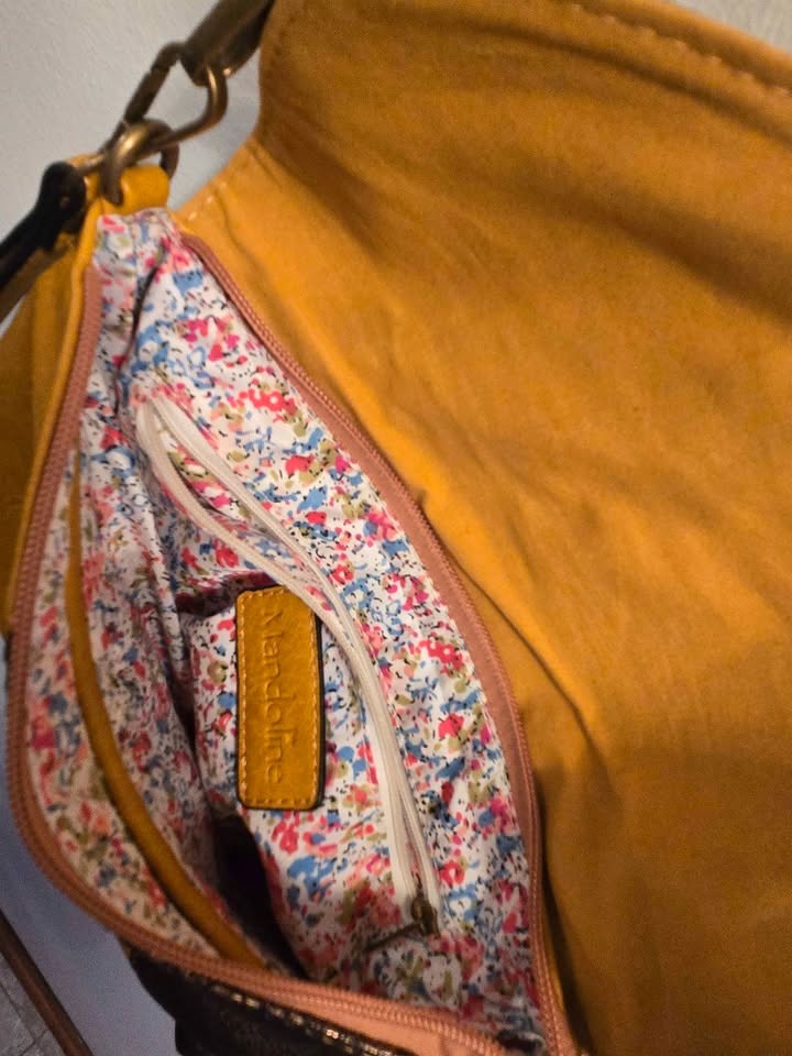 MANDOLINE PURSE $45 - photo 2