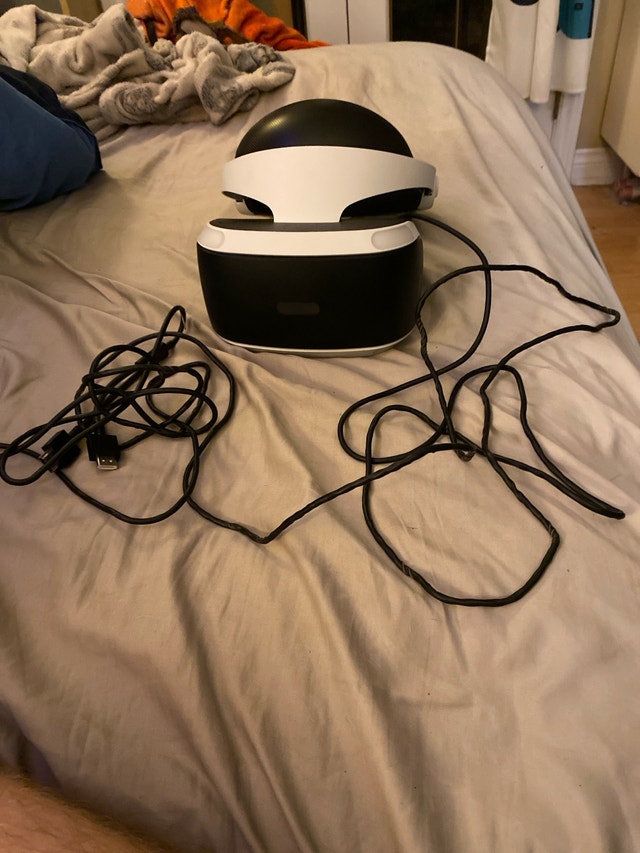 PS4 VR Headset and Processing Unit - photo 4