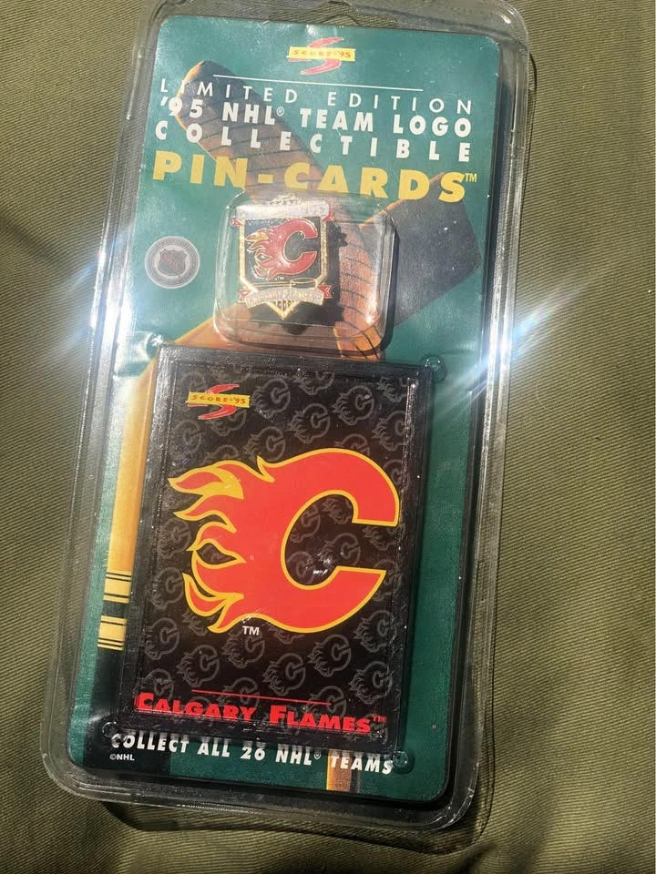 Calgary Flames limited hockey pin - photo 3