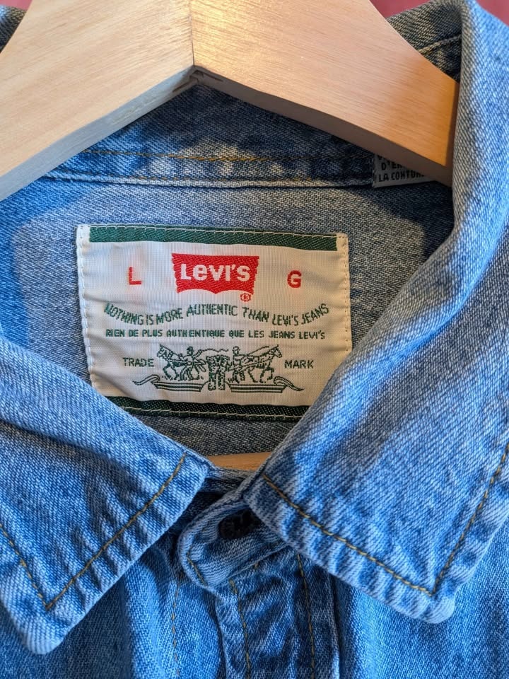 Vintage Levi's Denim Jean Shirt - photo 3
