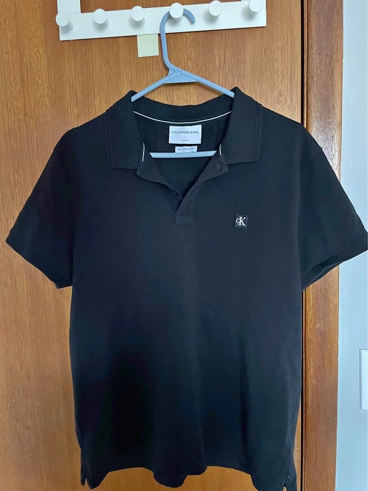 CK mens t shirt L