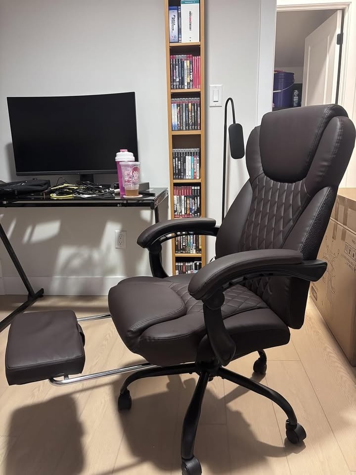 Large Reclining Office Chair with Footrest - photo 2