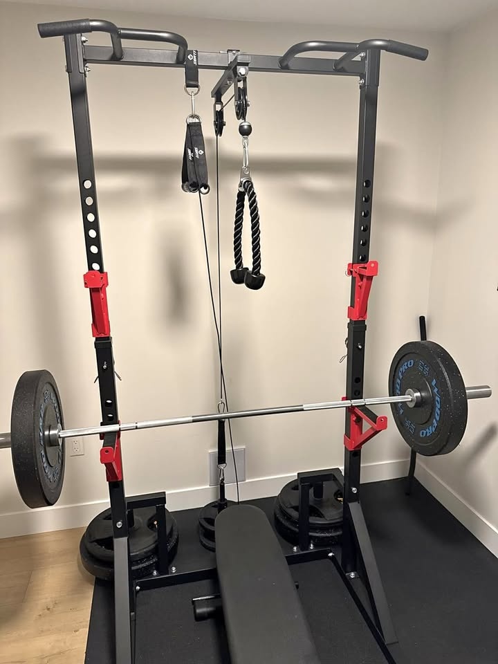 Power Rack with Pull up Bar