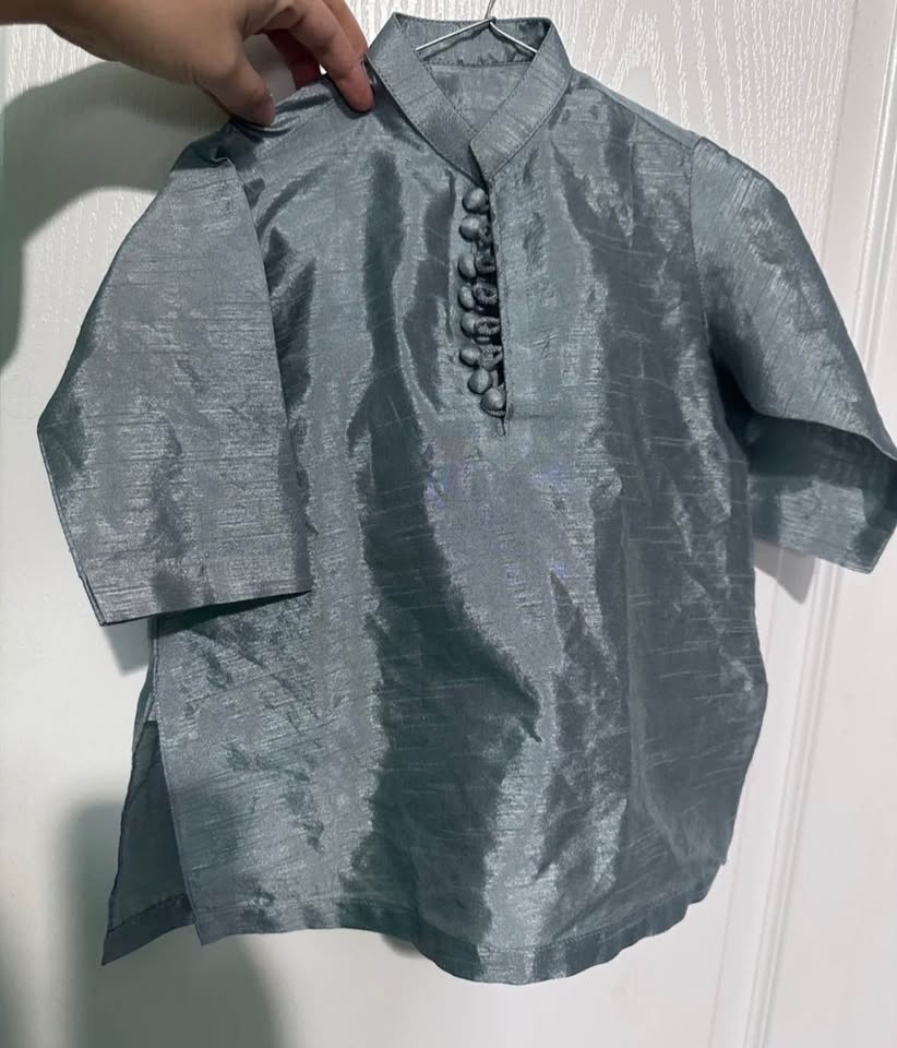 Grey vest coat outfit - photo 2