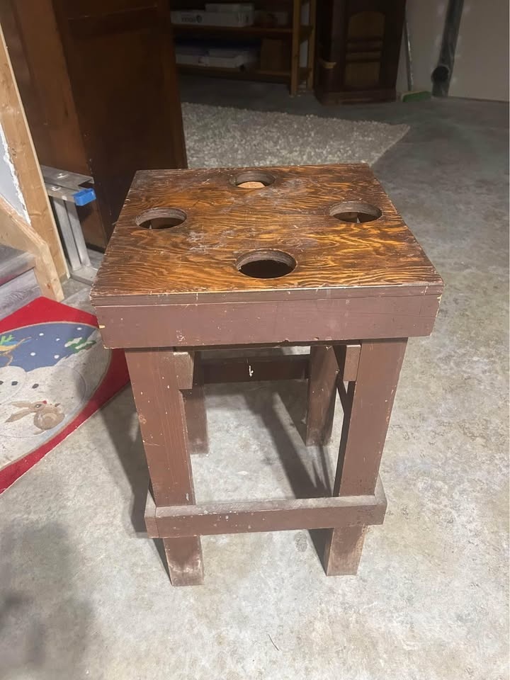 Beverage table/Plant table - photo 4