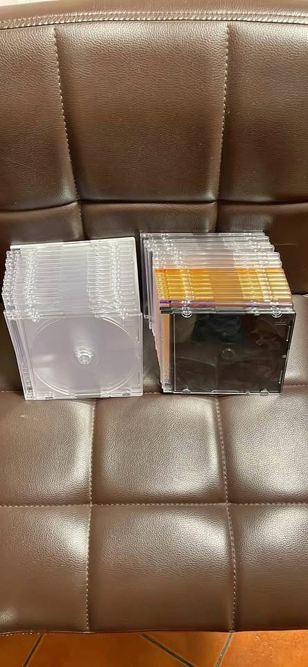 35 Thin CD Cases