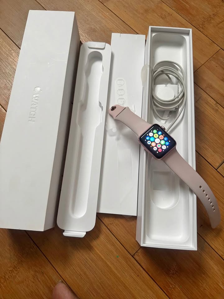Apple watch Series 2 42 MM Rose Gold Aluminum