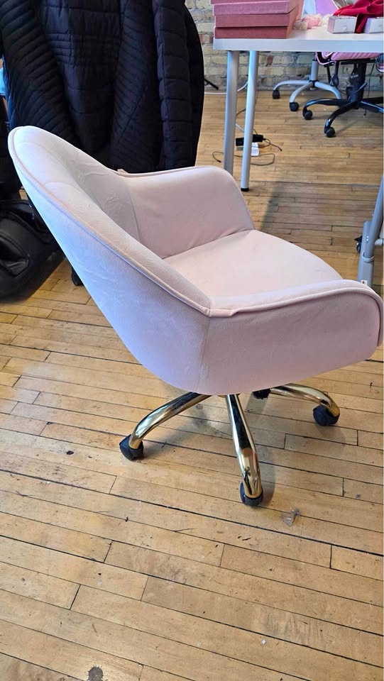 Pink Velvet Swivel Desk Chair
