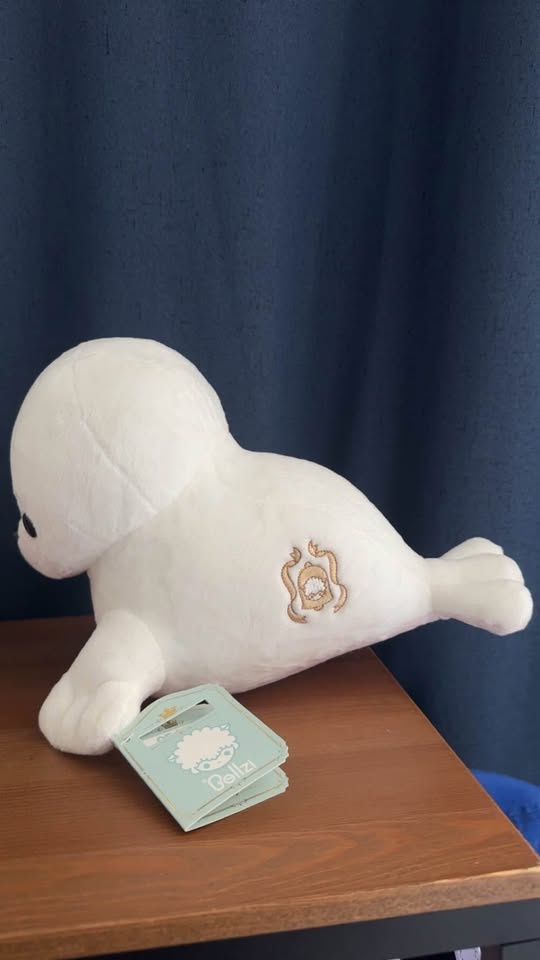 Brand new - Seal plushie - photo 2