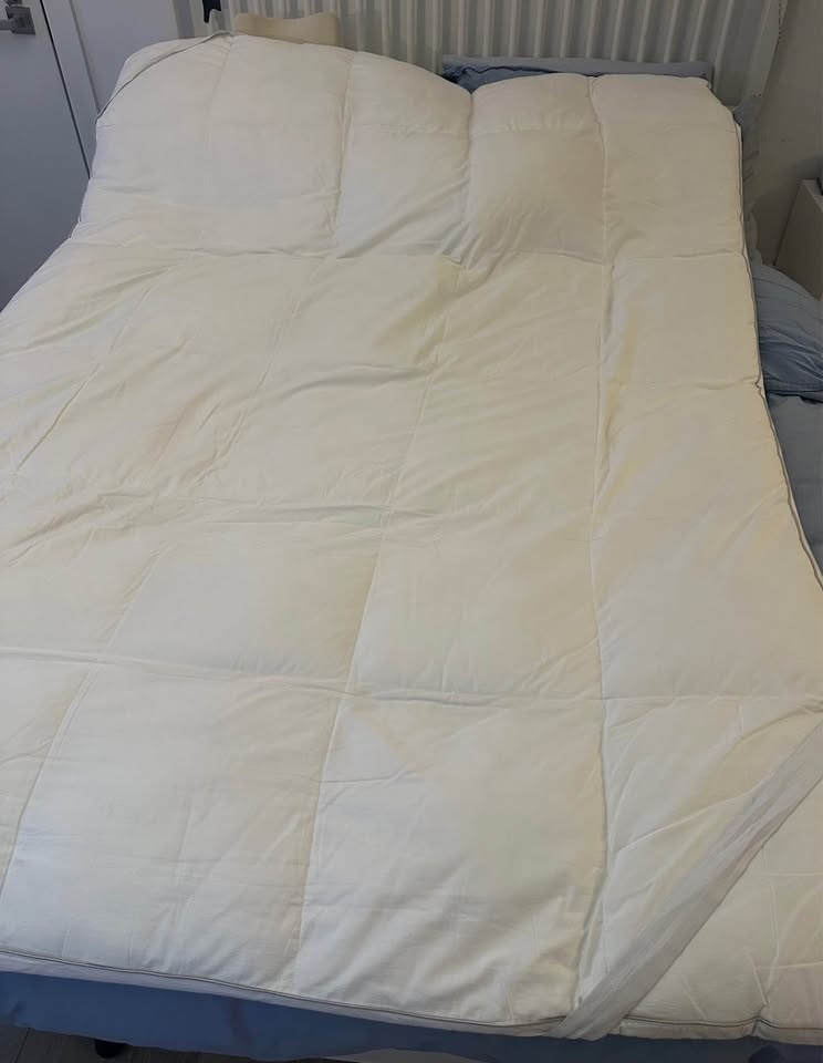 Canadian Down & Feather Gel Microfiber Mattress Topper - photo 5