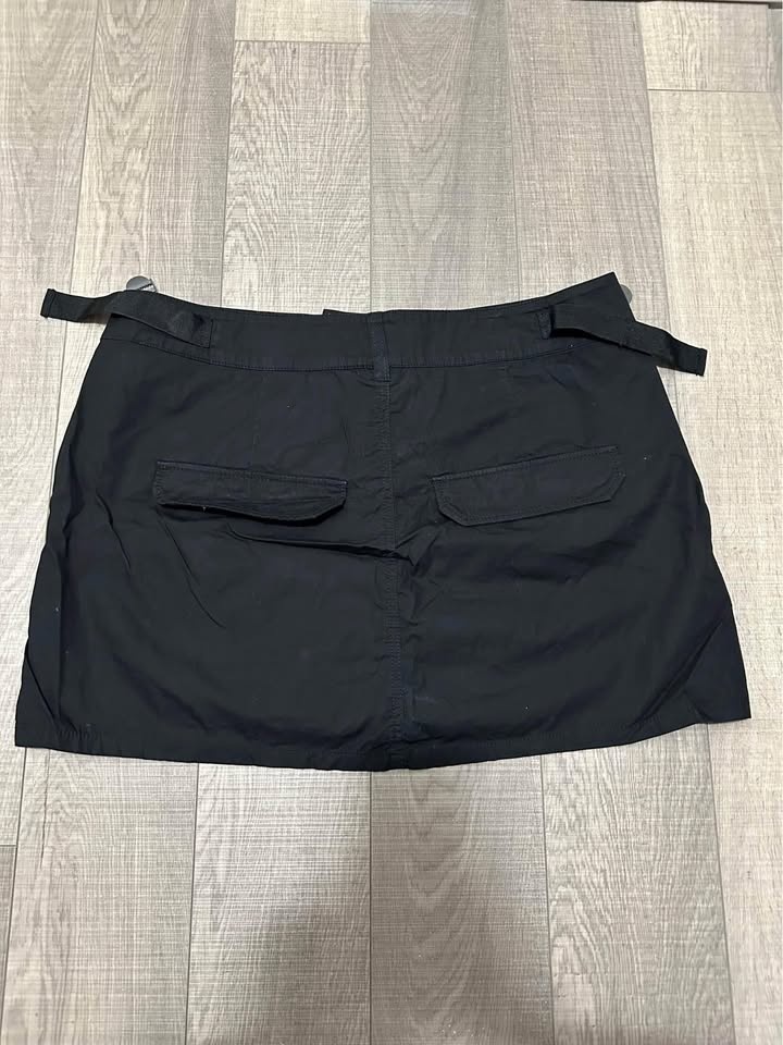 H&M Cotton Poplin Utility Skirt - Black, Size Large - photo 3