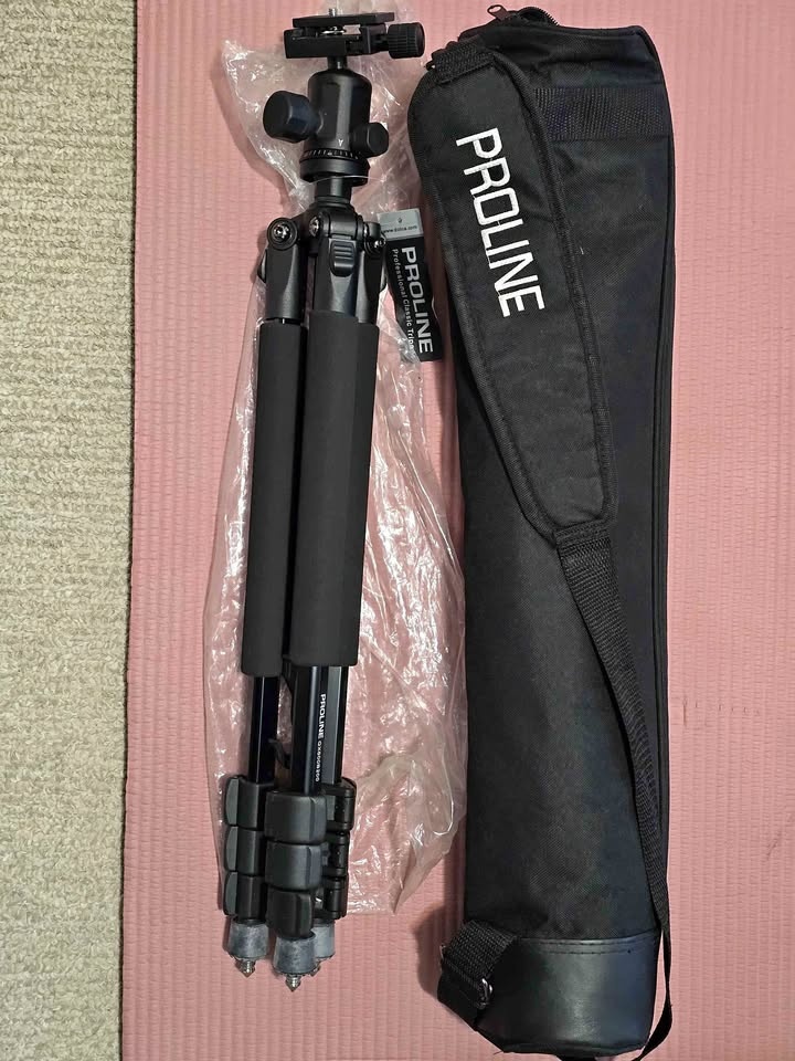 PROLINE GX600B200 Camera Tripod with Case