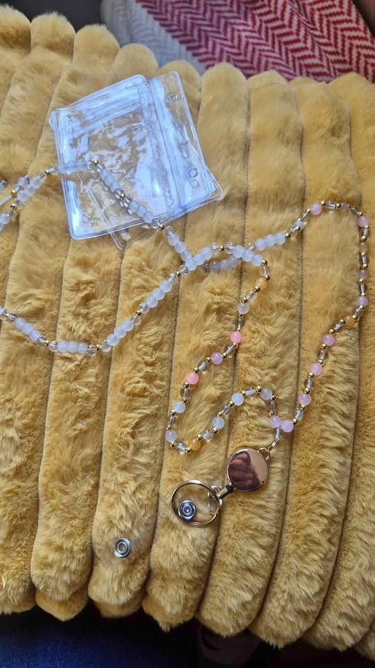 Beaded Lanyard ID Badge Holder Retractable Reel
