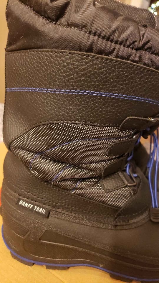 Kids Winter Boots Size 6 - photo 4