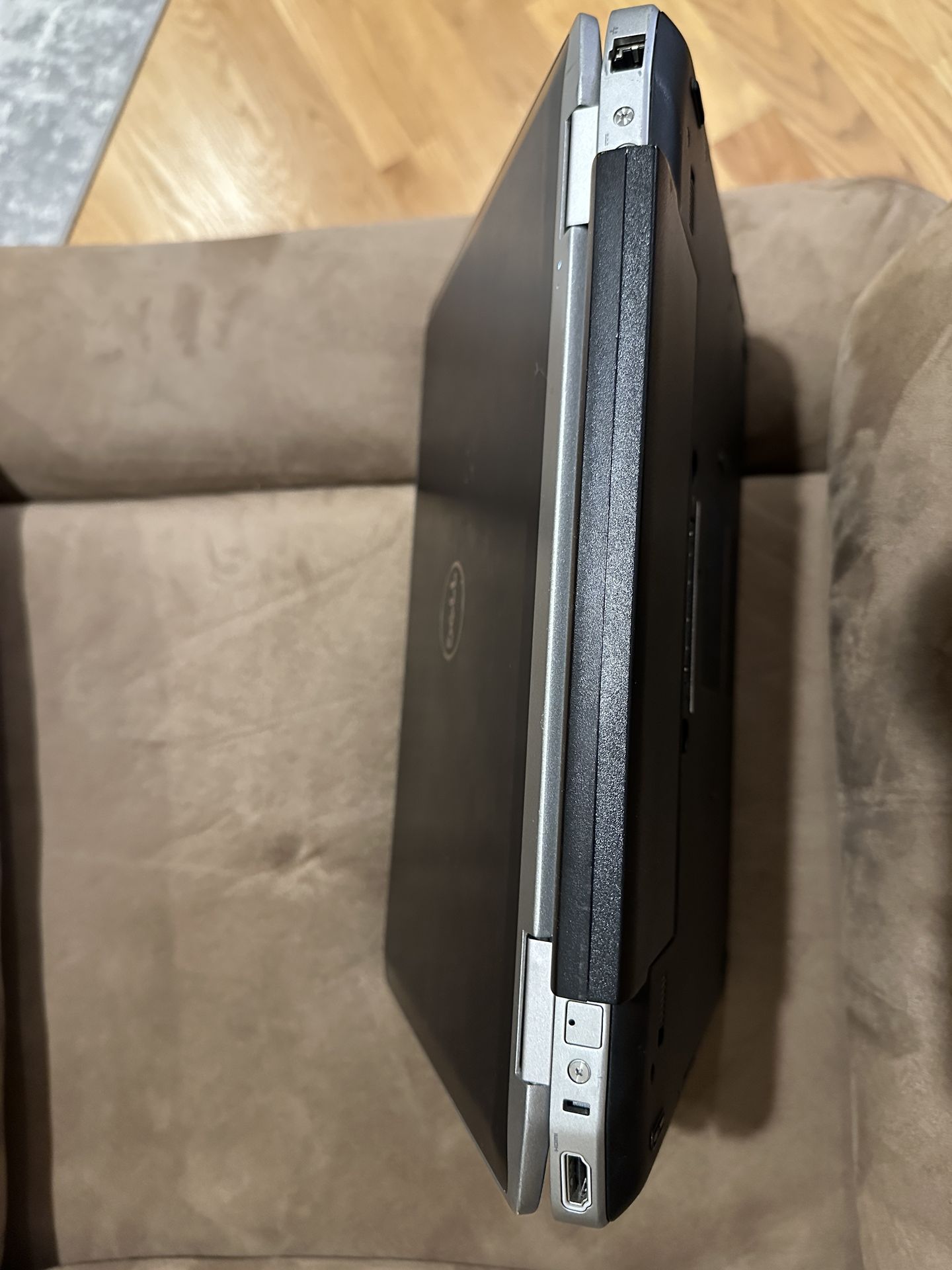 14” Dell i7 Laptop *Good Battery *Windows 11 Pro installed - photo 4