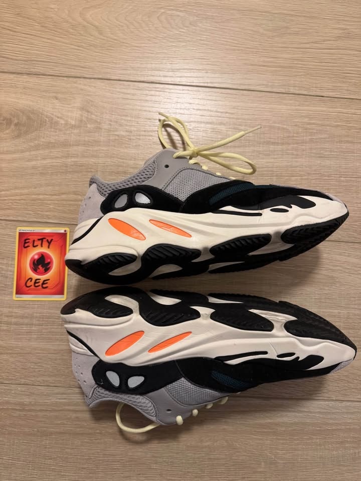 Adidas Yeezy Waverunner 700 - Men’s US 9.5 - photo 2
