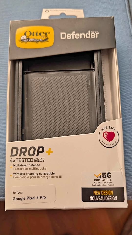Google Pixel 8 Pro Otterbox Defender Case