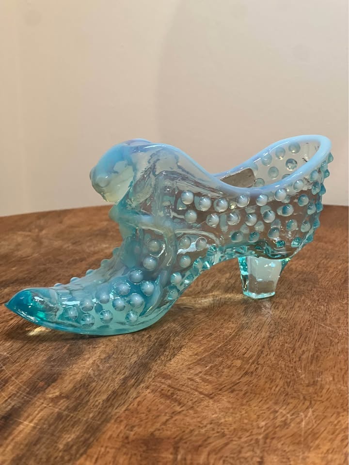 Vintage Fenton Hobnail Opalescent Blue Glass Shoe Slipper Cat - photo 3