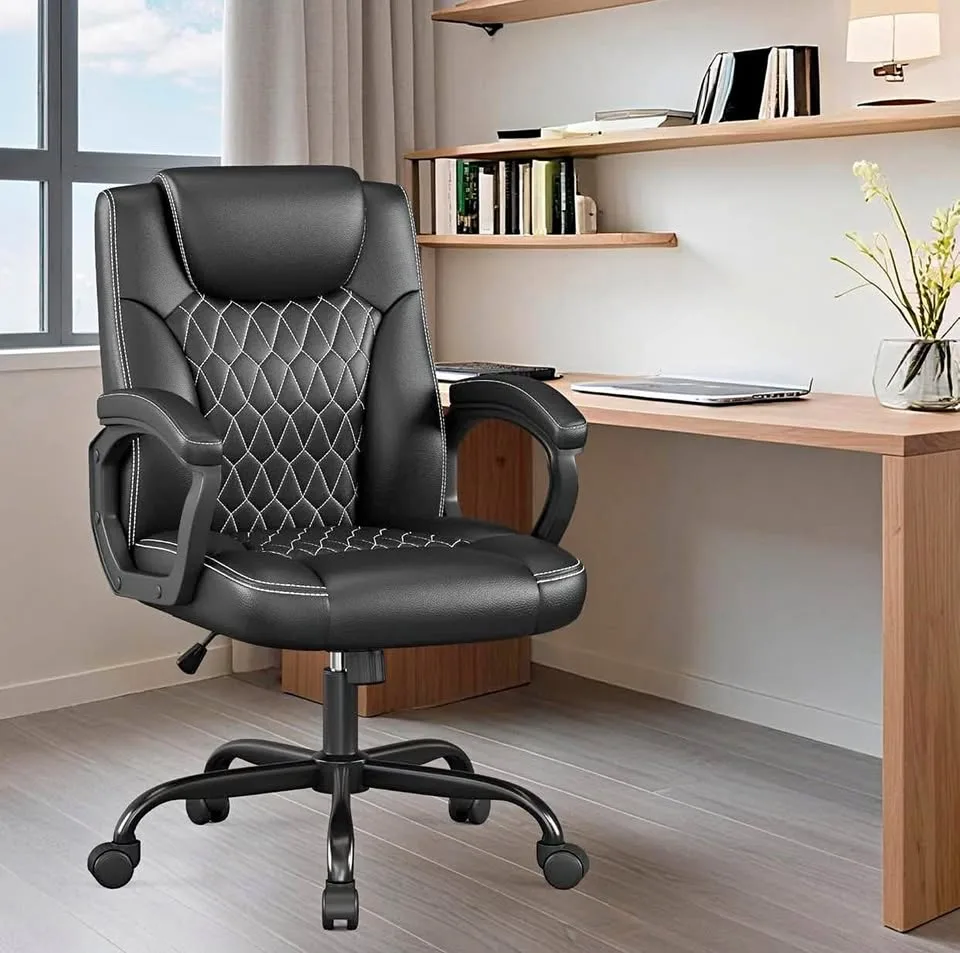 (New) PU Leather Office Chair thumbnail