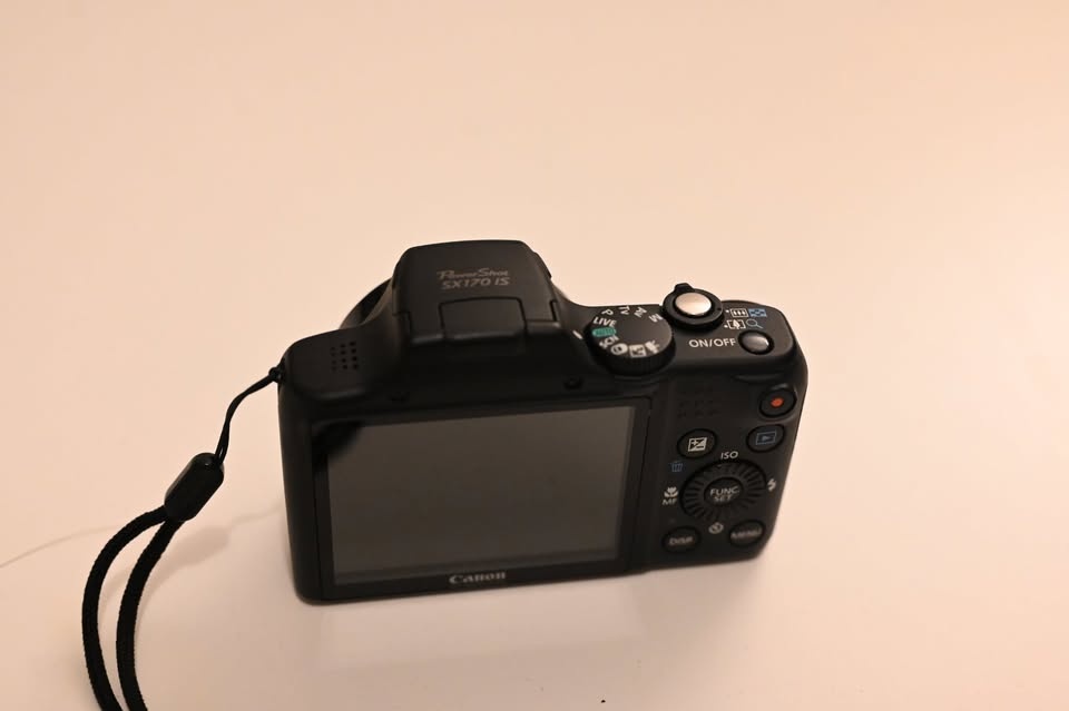Canon PowerShot SX170 IS Camera - Black (Battery & Charger) - photo 4