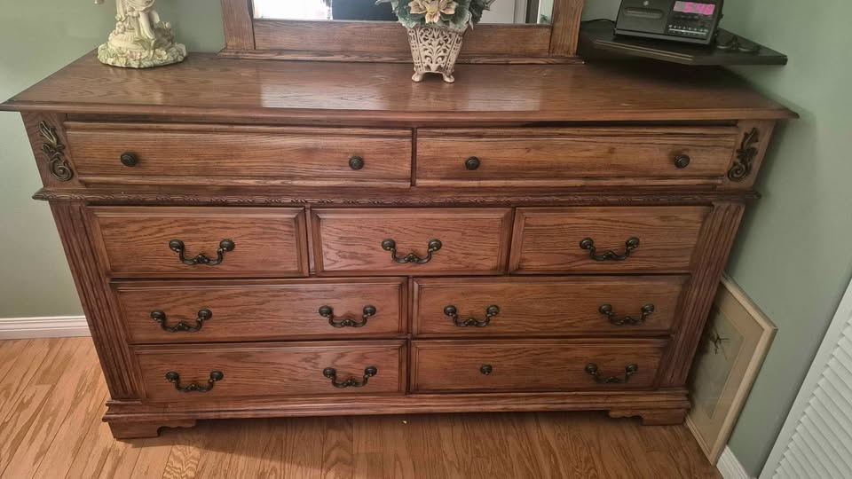 Queen Solid Oak Bedroom Set - Headboard, Footboard, Bedframe, 2 - photo 2