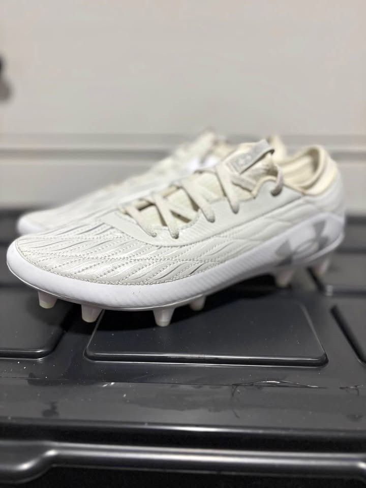 Under Armour Soccer Cleats Unisex