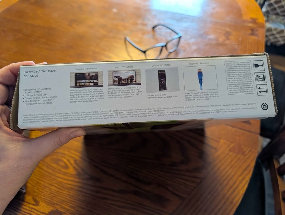 Sony BDP-S1700 Blu-ray Player - photo 2