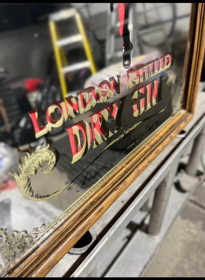 BEEFEATER LONDON DISTILLED DRY GIN vintage mirror sign - photo 4