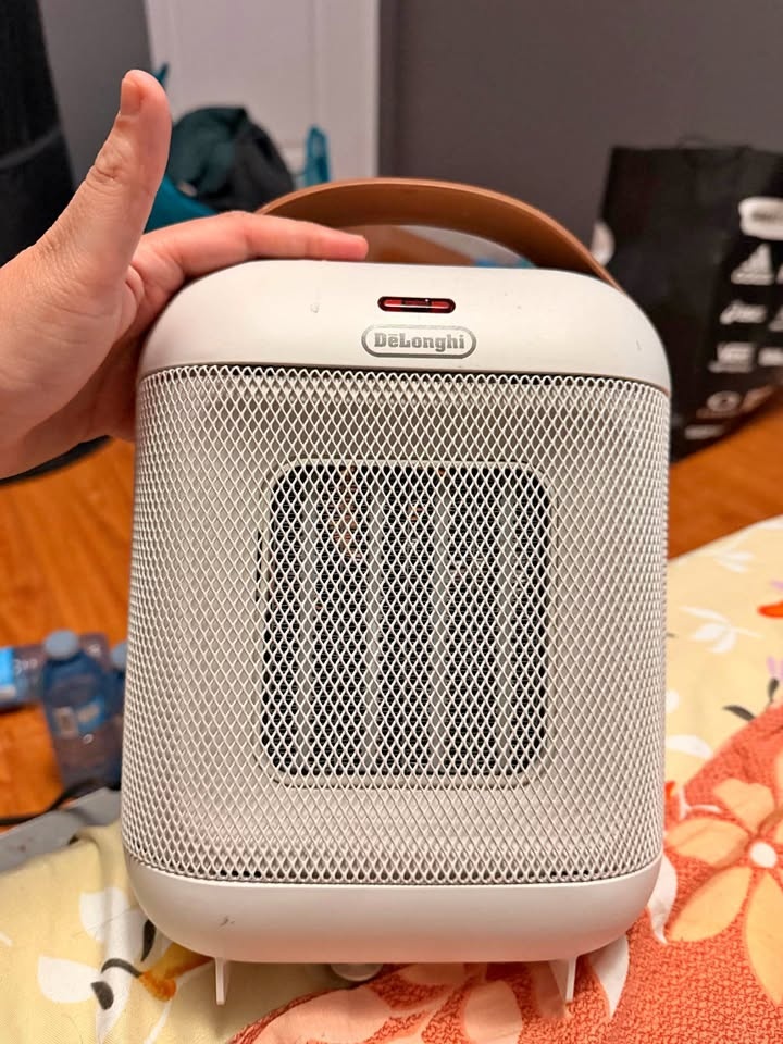 Delonghi Room Heater/Fan
