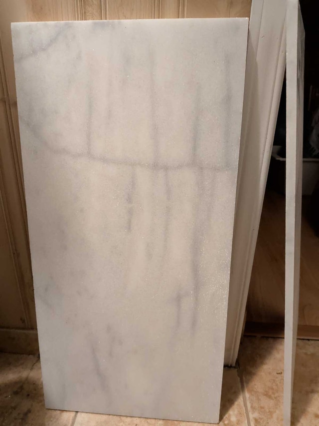 3 Pieces of Carrera Marble Tile - photo 2