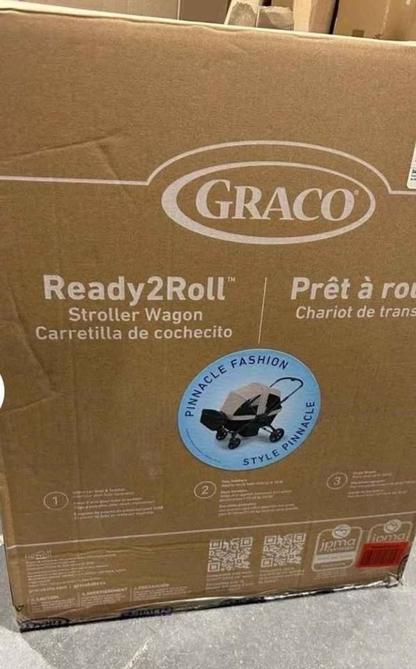 Graco Ready2Roll Stroller Wagon - Retails $500 - photo 4