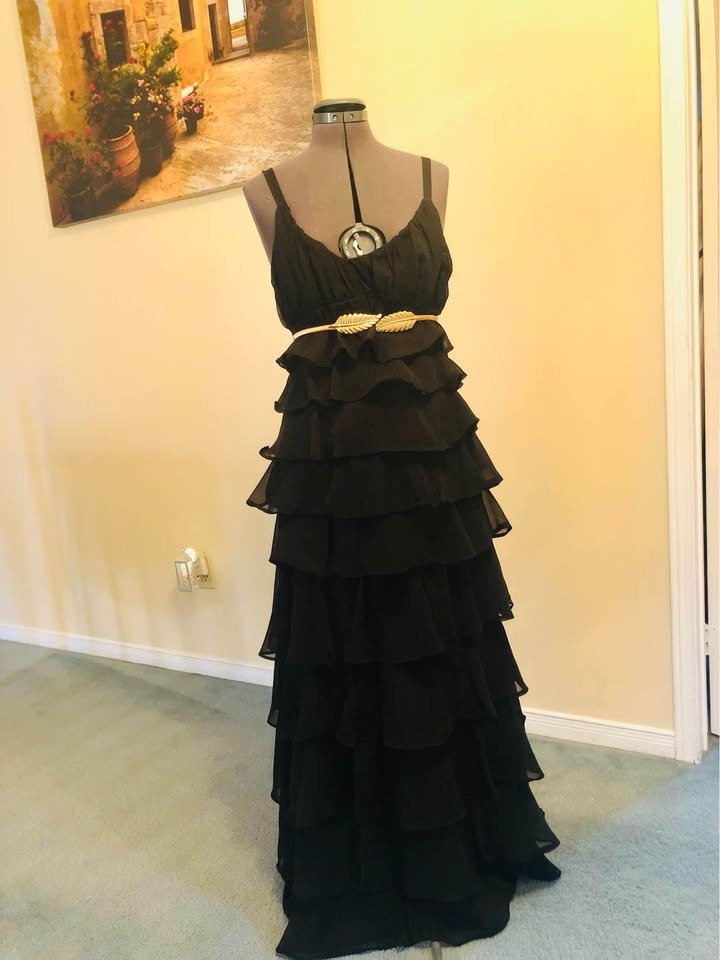 Almost new black long dress, Size S - photo 2
