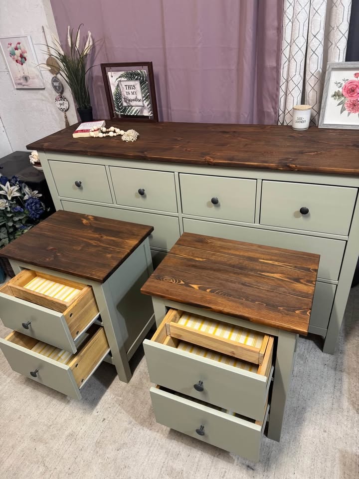 Hemnes Dresser Set with 2 Nightstands - Refinished - photo 4