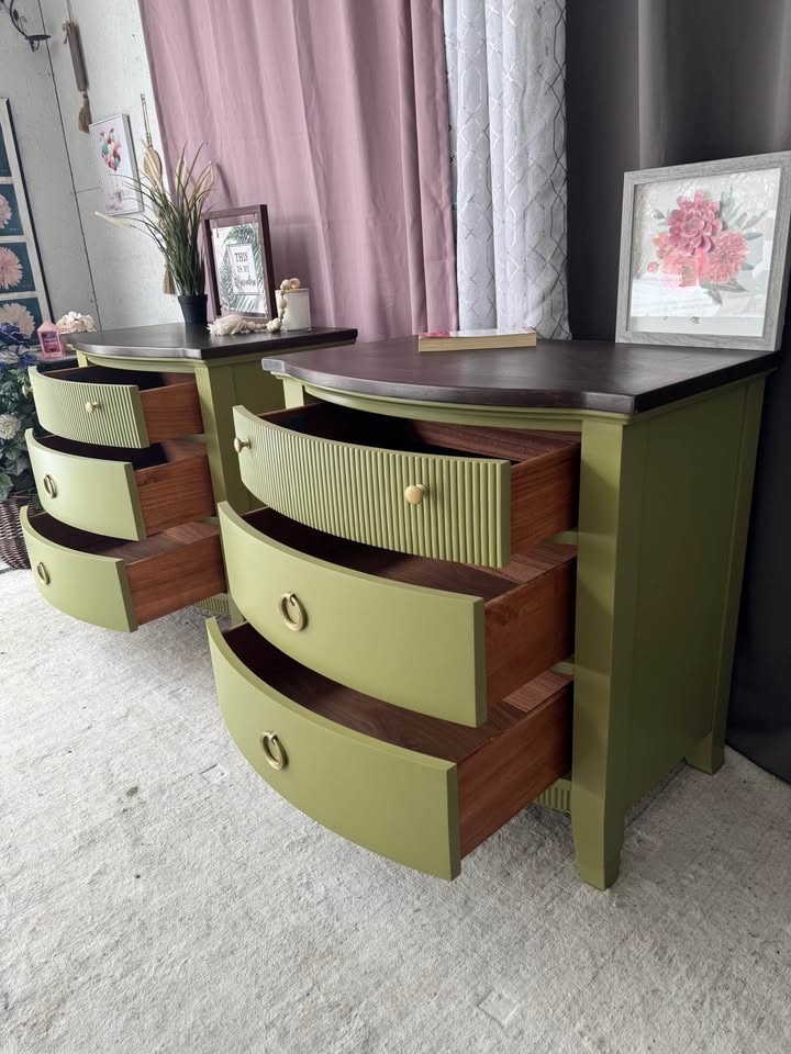 King Size Nightstand Set - Refinished - photo 3