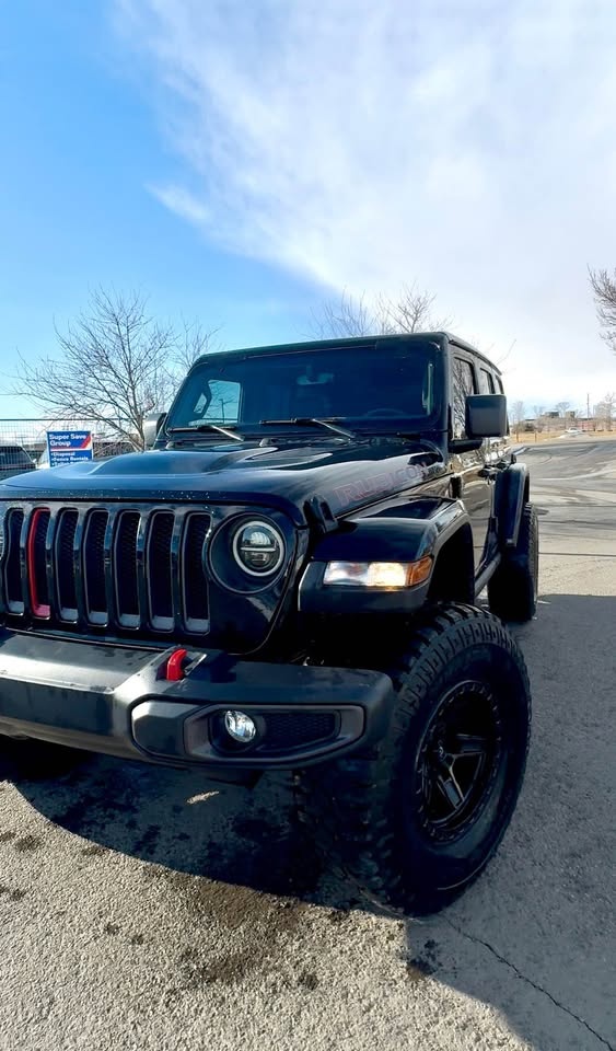 2023 Jeep Wrangler Rubicon - photo 2