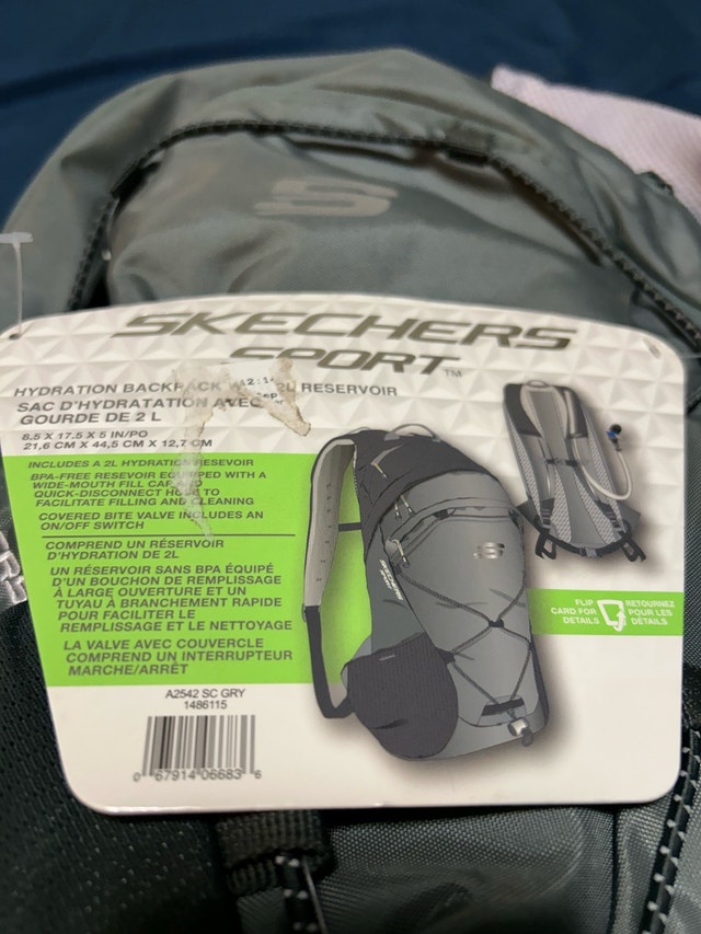Brand New Skechers Sport Hiking Hydration Backpack