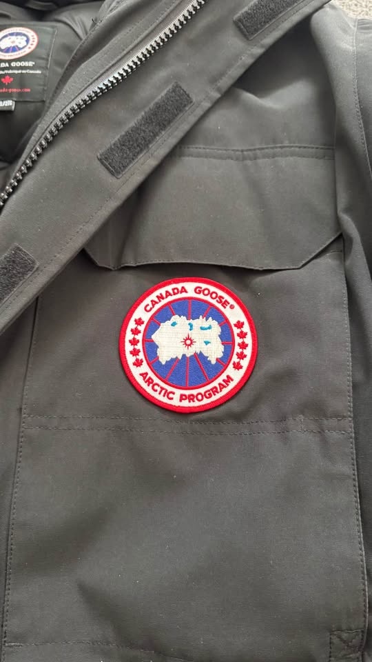 Canada Goose Expedition Parka – Black – Size 2XL - photo 2