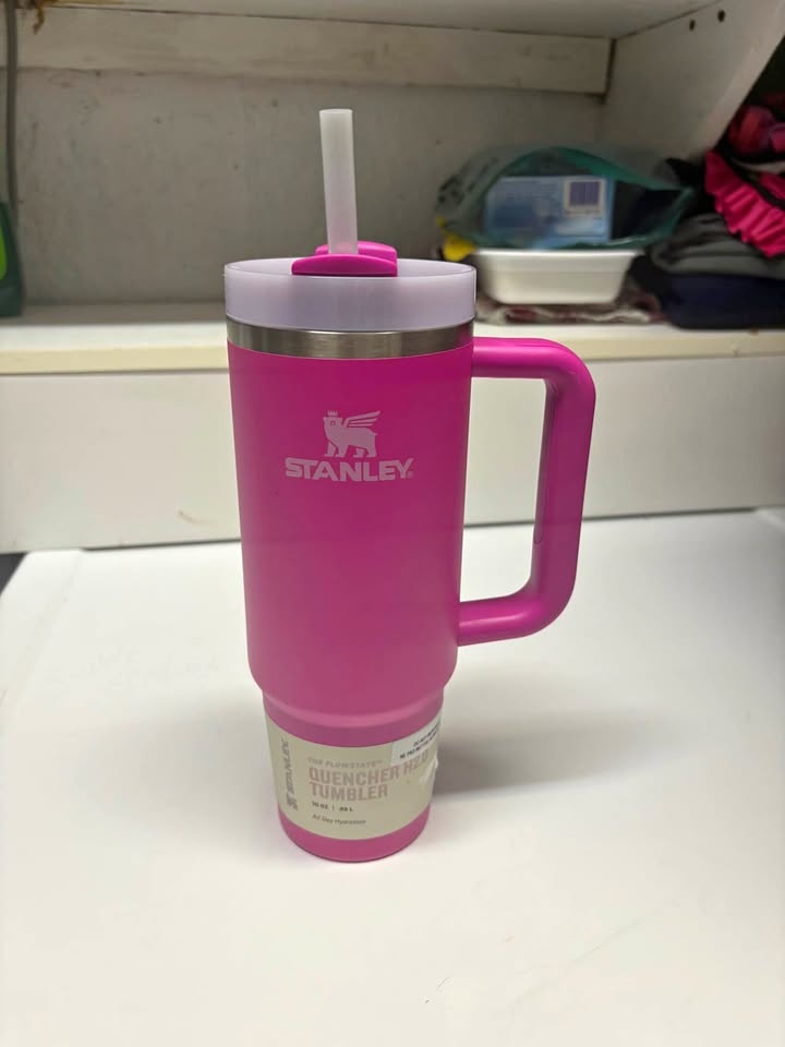 NEW Stanley Quencher H2.0 30oz Tumbler Cup | Pink Stanley Cup