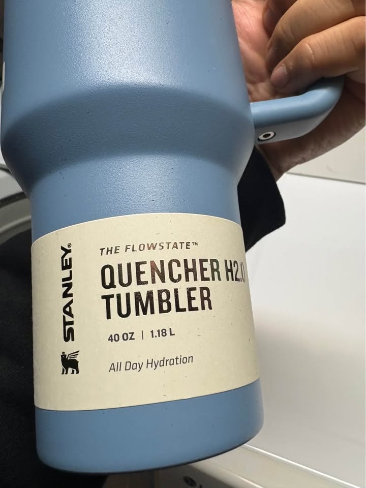 NEW Stanley Quencher H2.0 40oz Tumbler – Azure Blue– Never Used - photo 5
